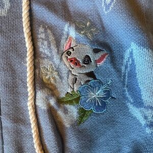 Hot Topic Disney Blue Floral Moana Pua Hoodie Cardigan